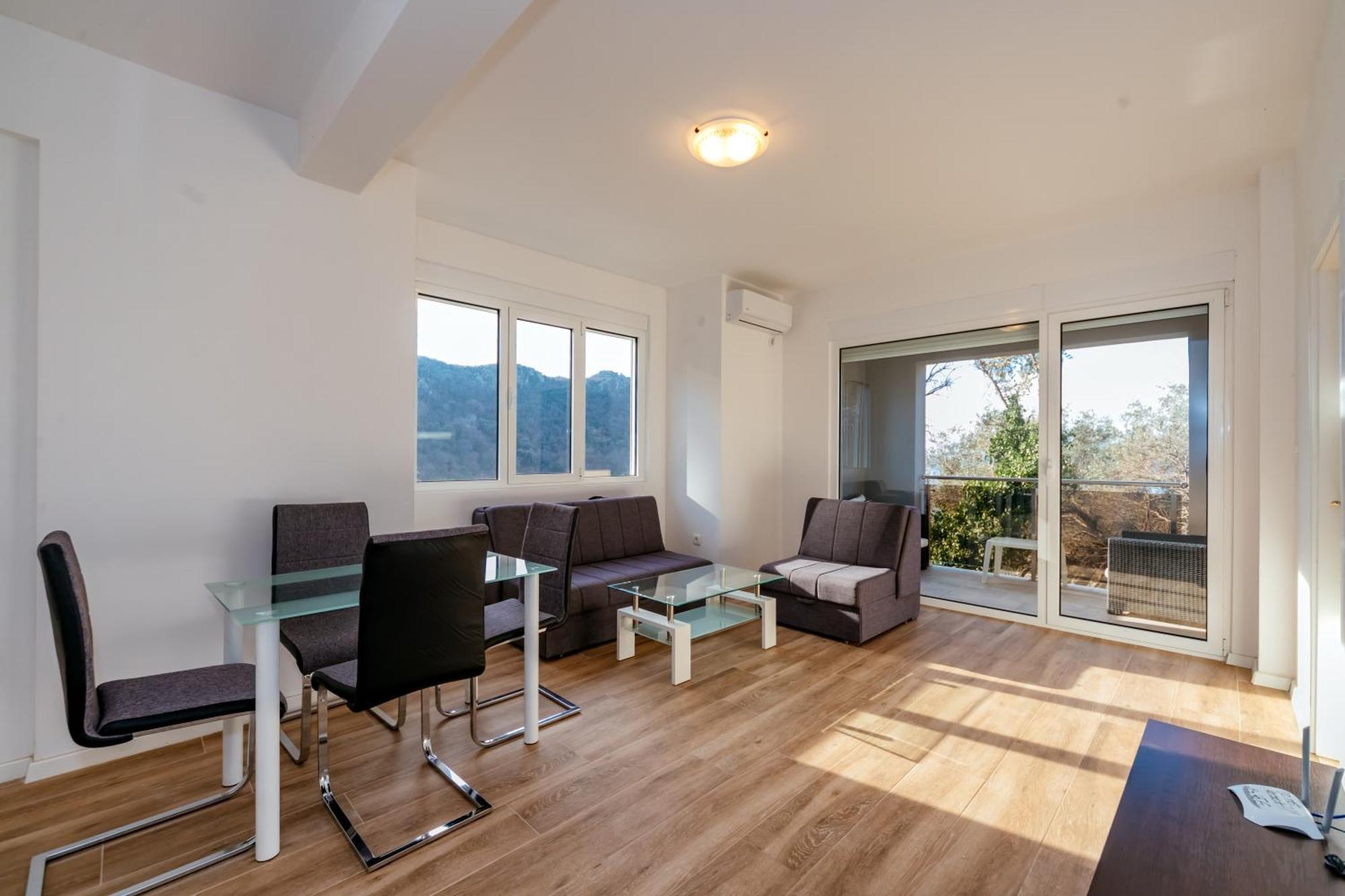 בודווה Apartments Bel&Rus Hestia מראה חיצוני תמונה