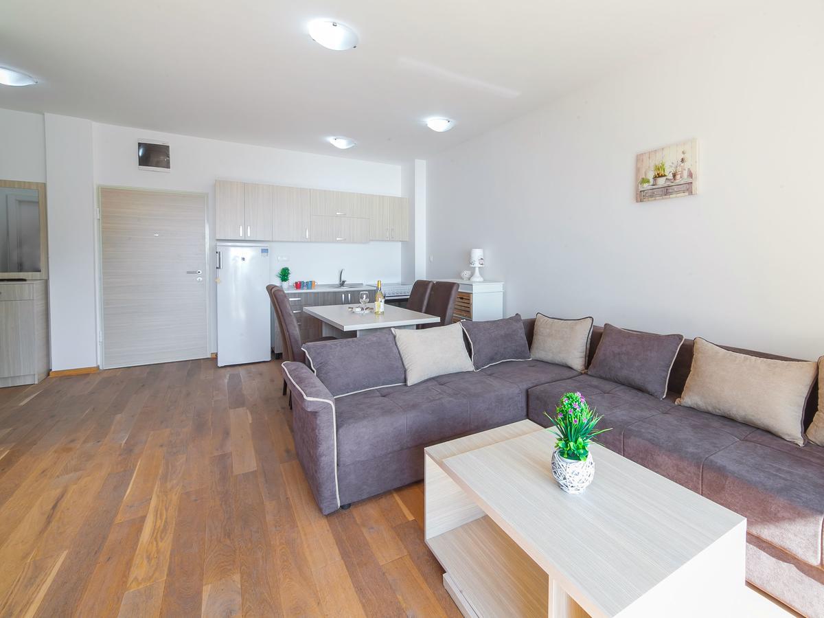 בודווה Apartments Bel&Rus Hestia מראה חיצוני תמונה