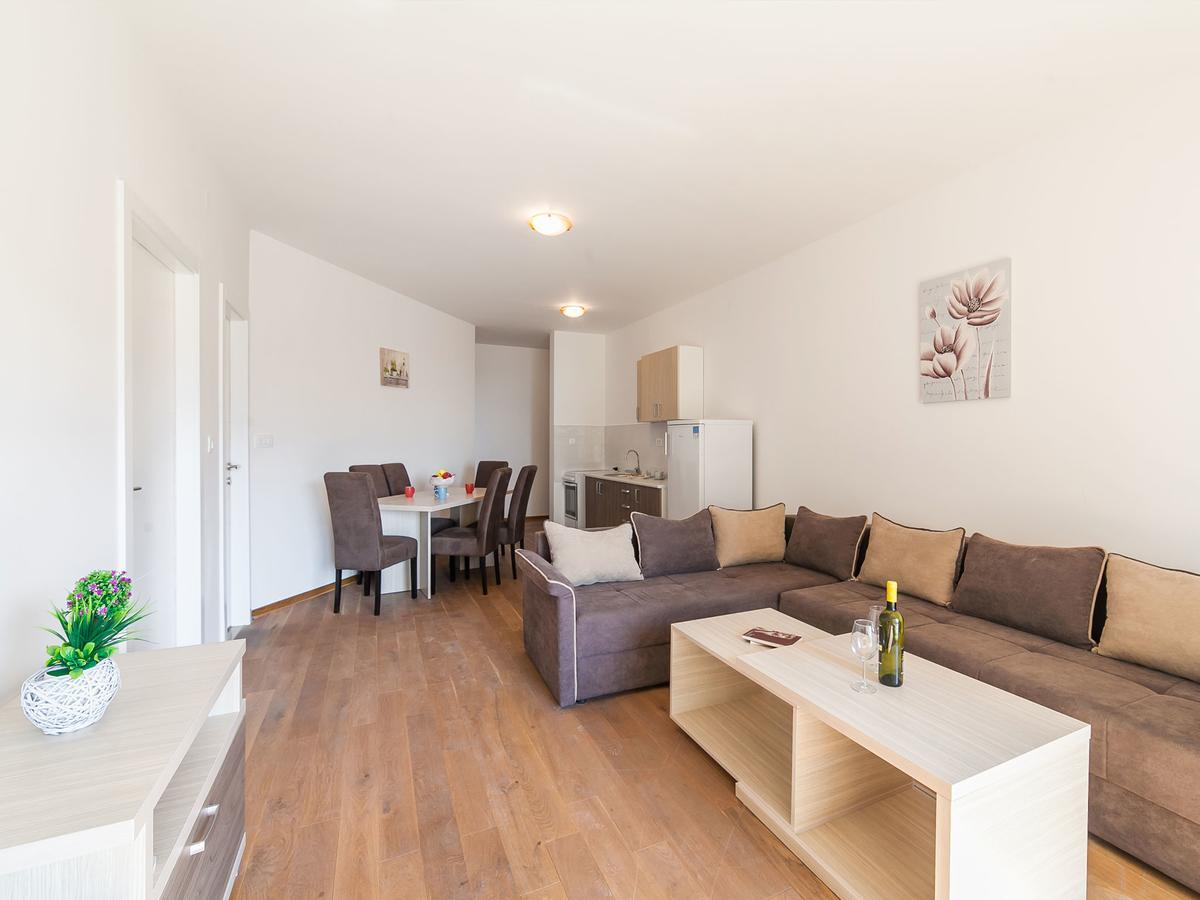 בודווה Apartments Bel&Rus Hestia מראה חיצוני תמונה
